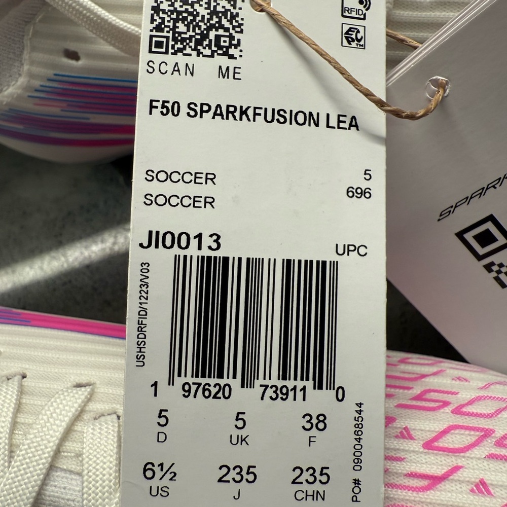 Adidas Women's Sparkfusion League Soccer Cleats - Picture 4 of 4